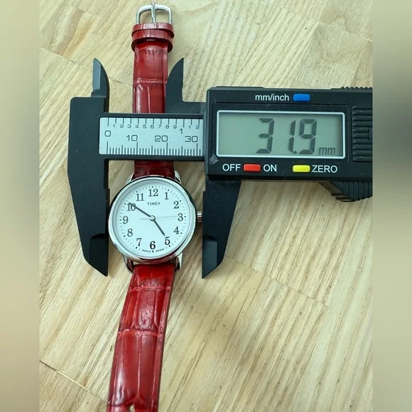 Timex ladies silver tone red leather classic watch NEW BATTERY - Picture 10 of 11